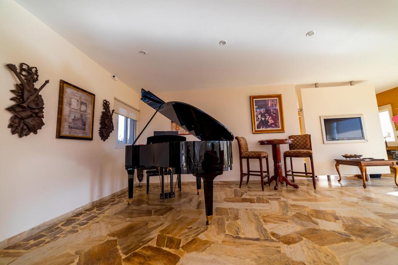Chaglasian Wine & Suites سان رافاييل المظهر الخارجي الصورة